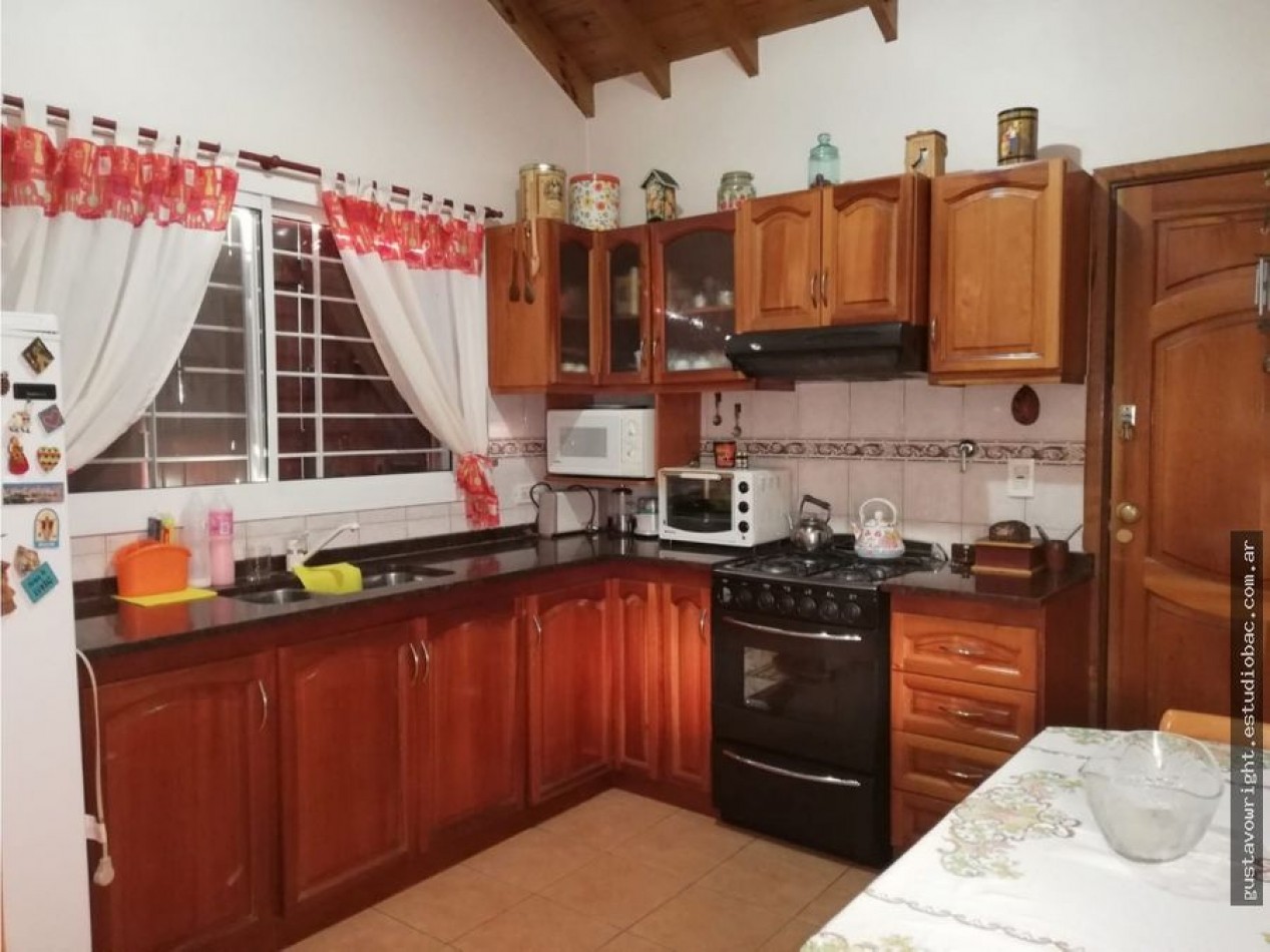 CASA EN VENTA VILLA GESELL