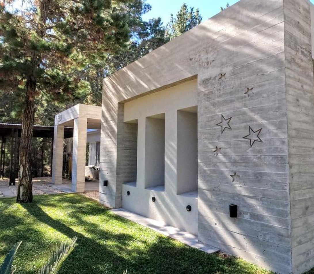 CASA EN VENTA VILLA ROBLES