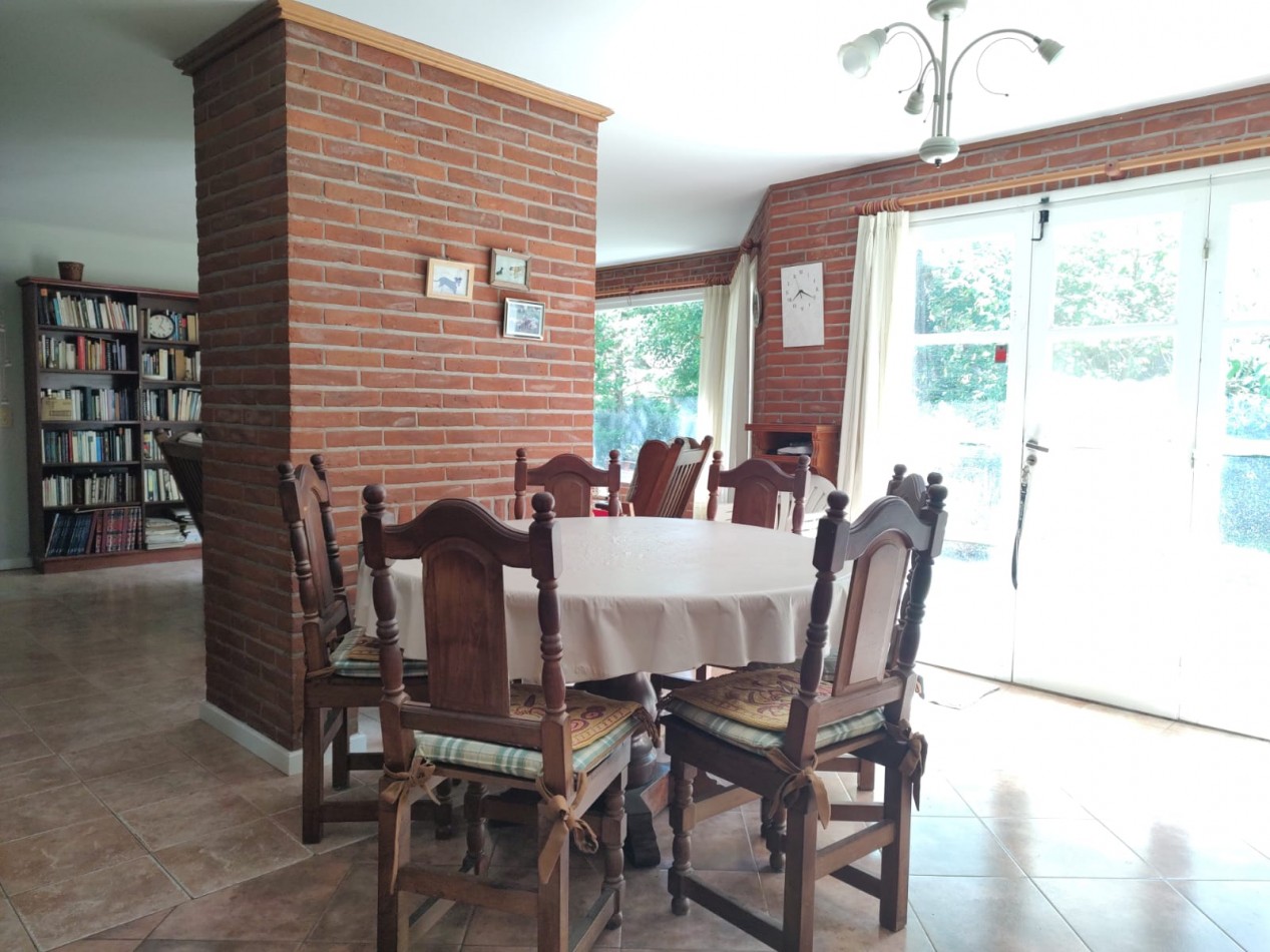Casa en venta Pinamar cerca de Bunge