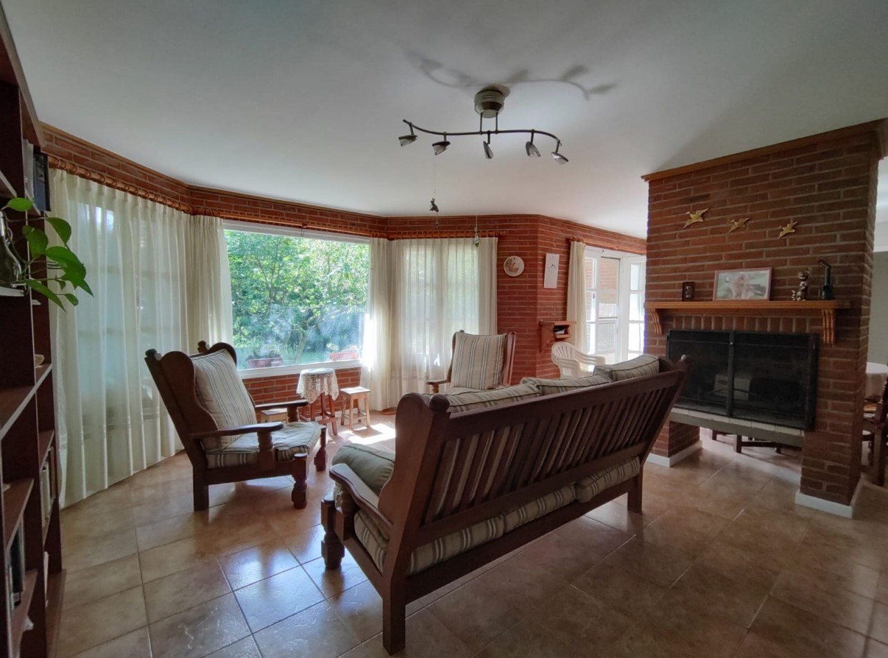 Casa en venta Pinamar cerca de Bunge