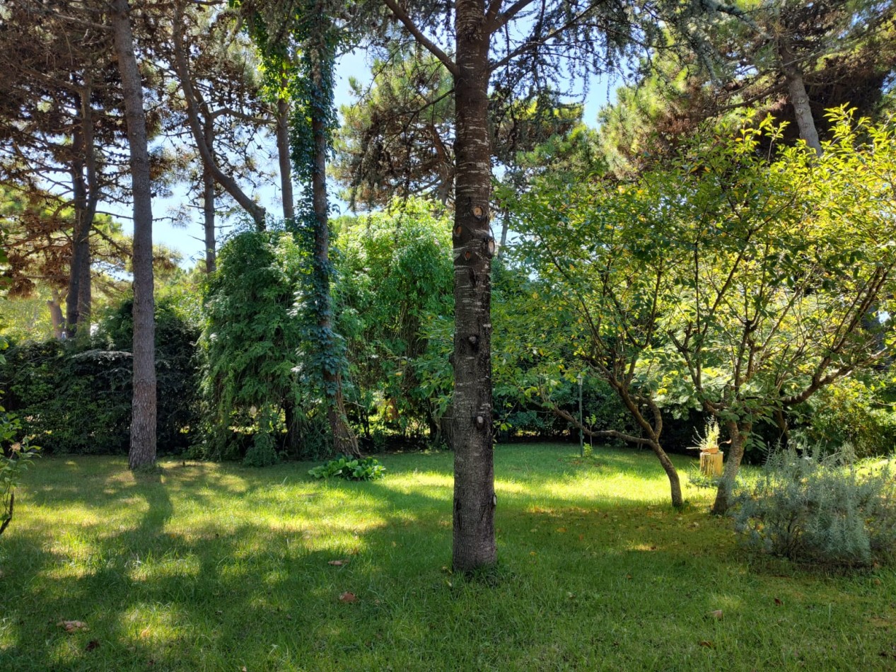 Casa en venta Pinamar cerca de Bunge