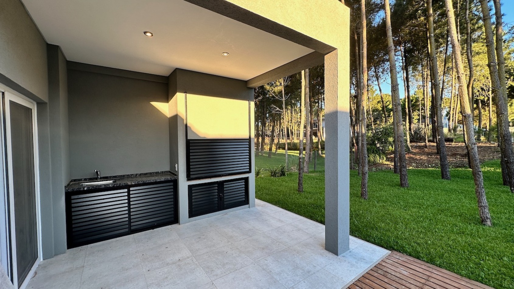 CASA EN VENTA ALAMOS PINAMAR