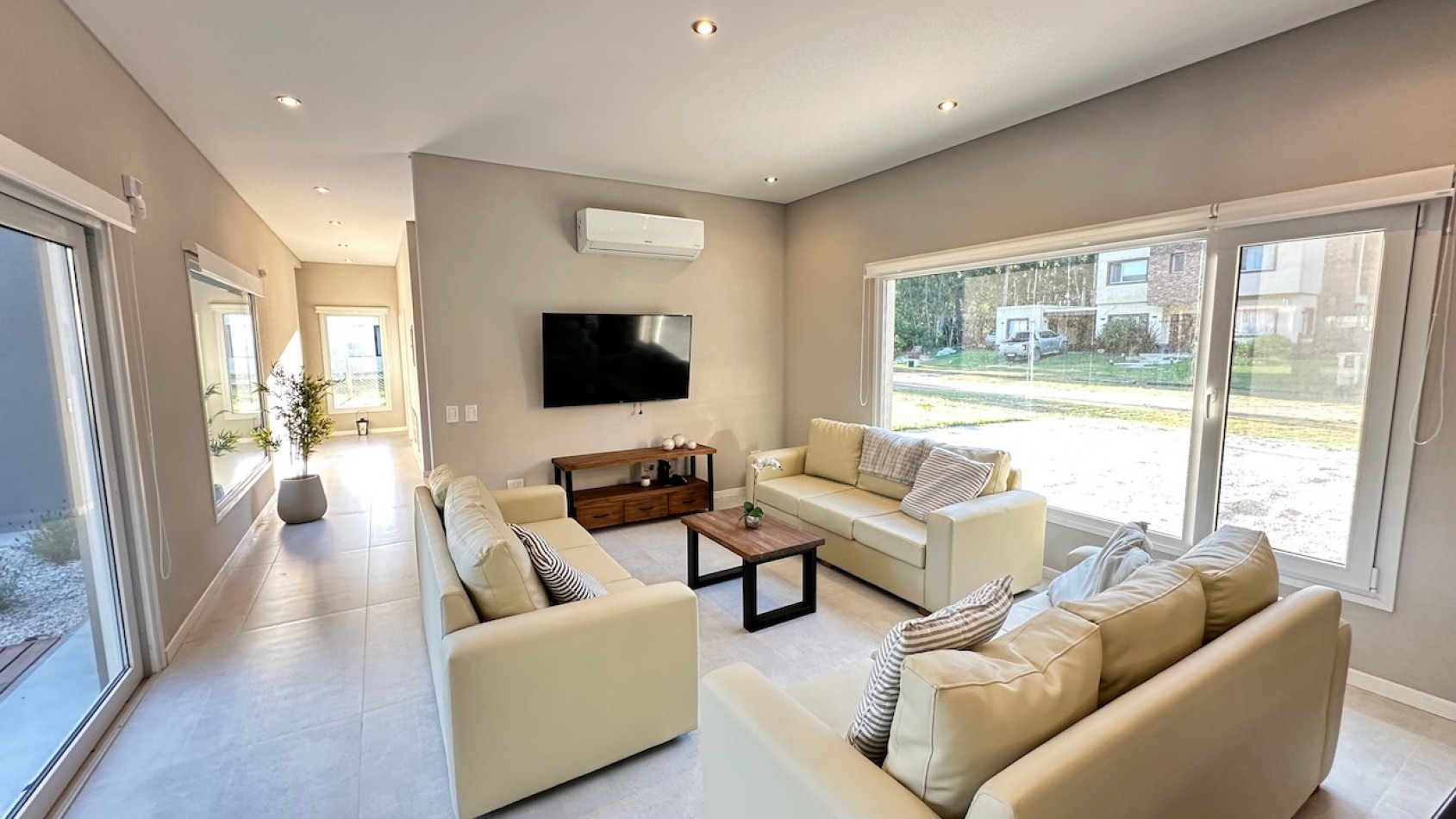 CASA EN VENTA ALAMOS PINAMAR