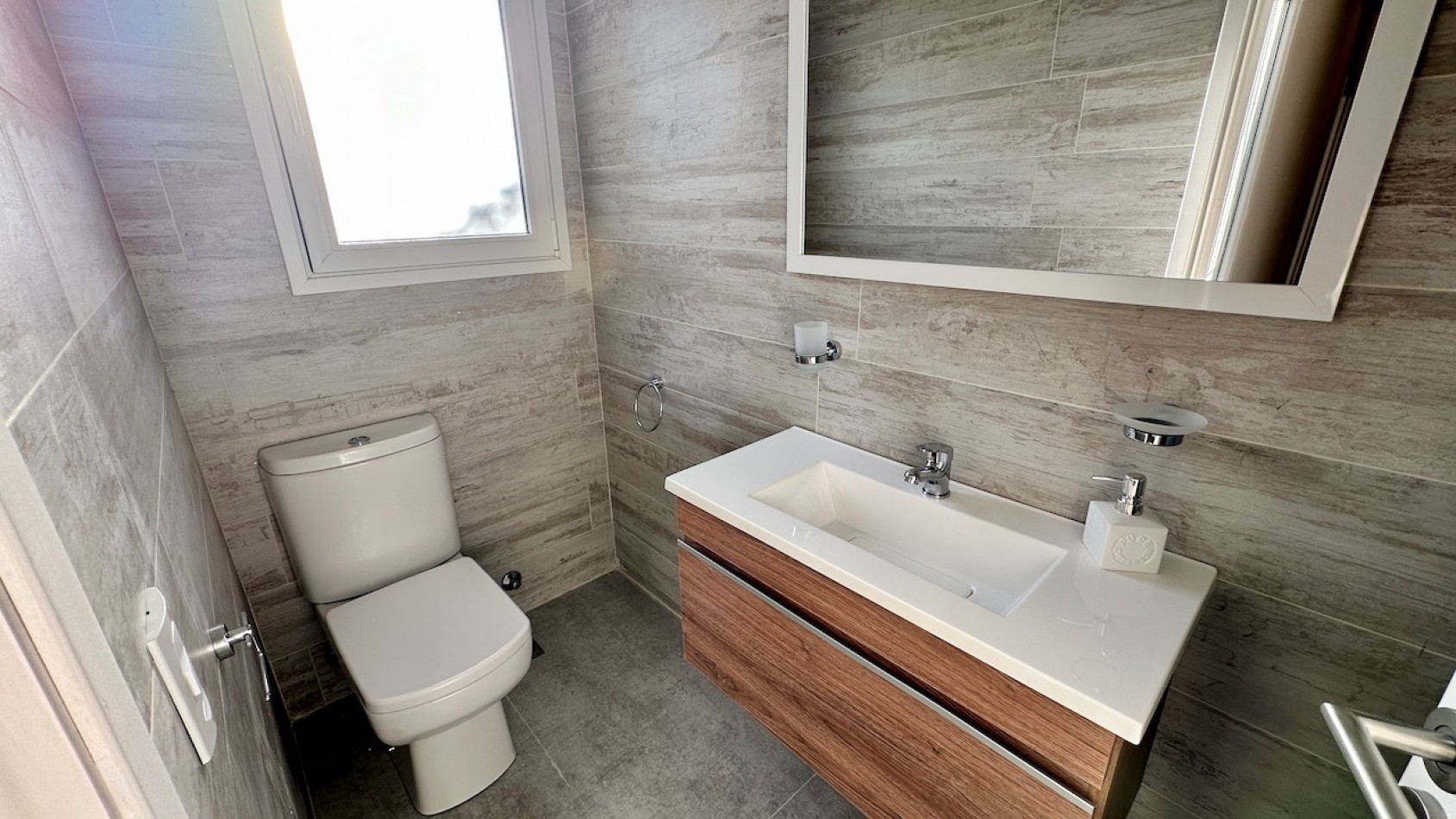 CASA EN VENTA ALAMOS PINAMAR